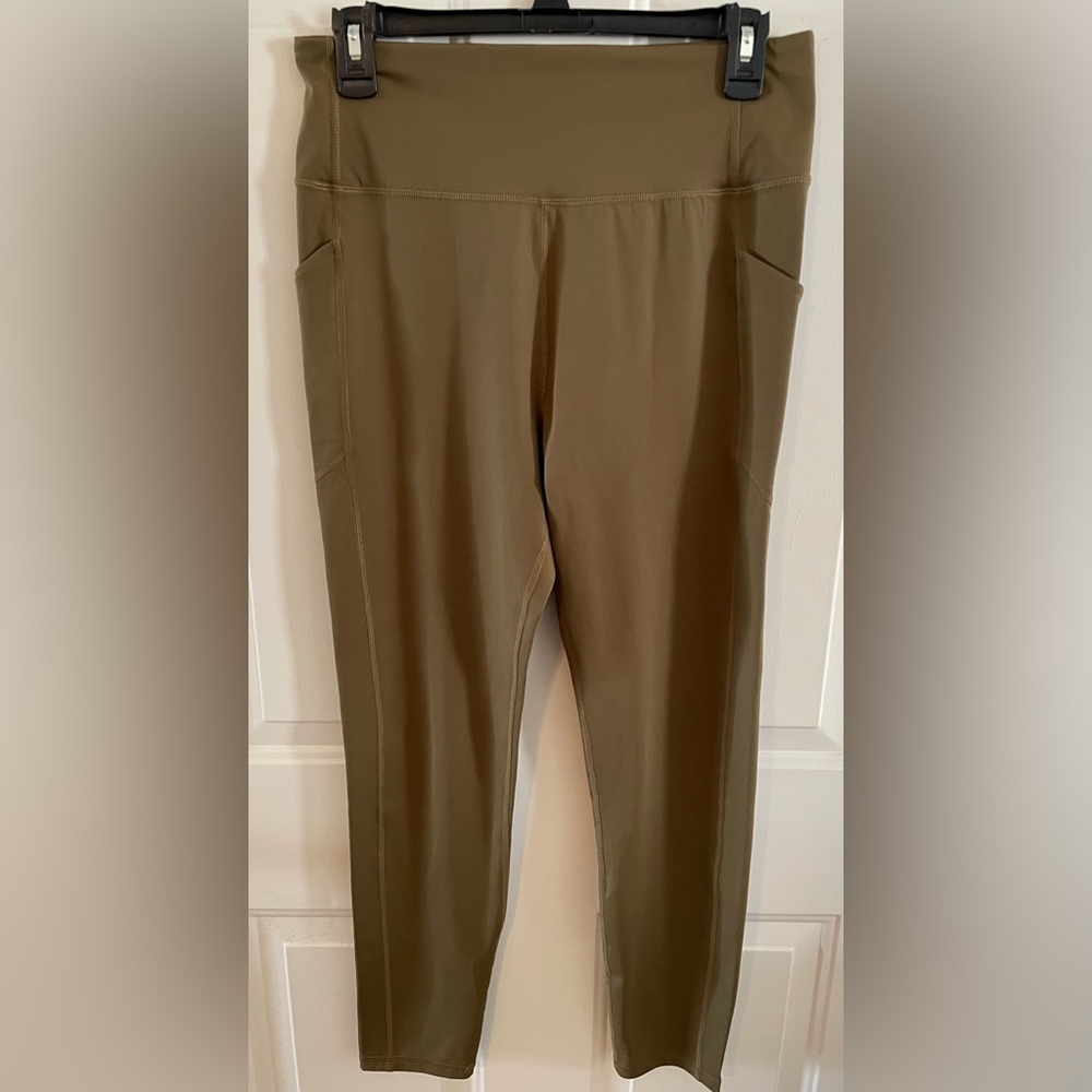 FIGS scrub leggings size L